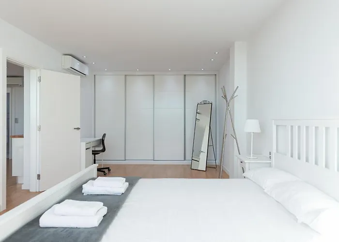 Castle View With Wifi By Canariasgetaway